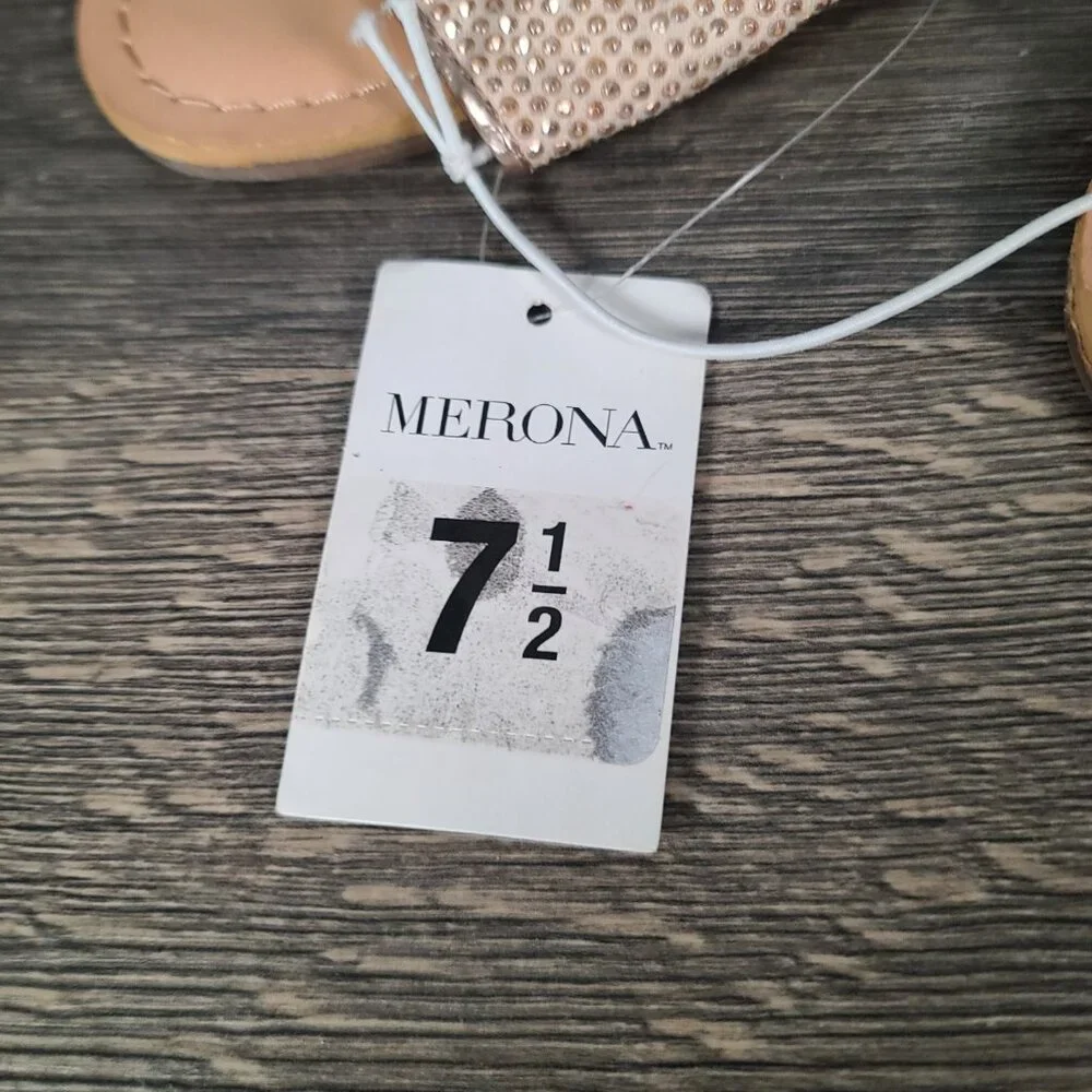 NWT Merona Flat Women's Slip-on Gold Rhinestone Sandals Size 7.5 - Picture 2 of 14